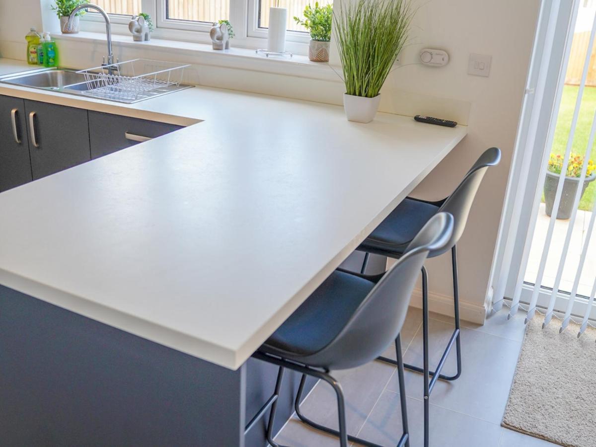 Holiday home Pass The Keys Centrally Located Beautiful 3 Bed New Build *