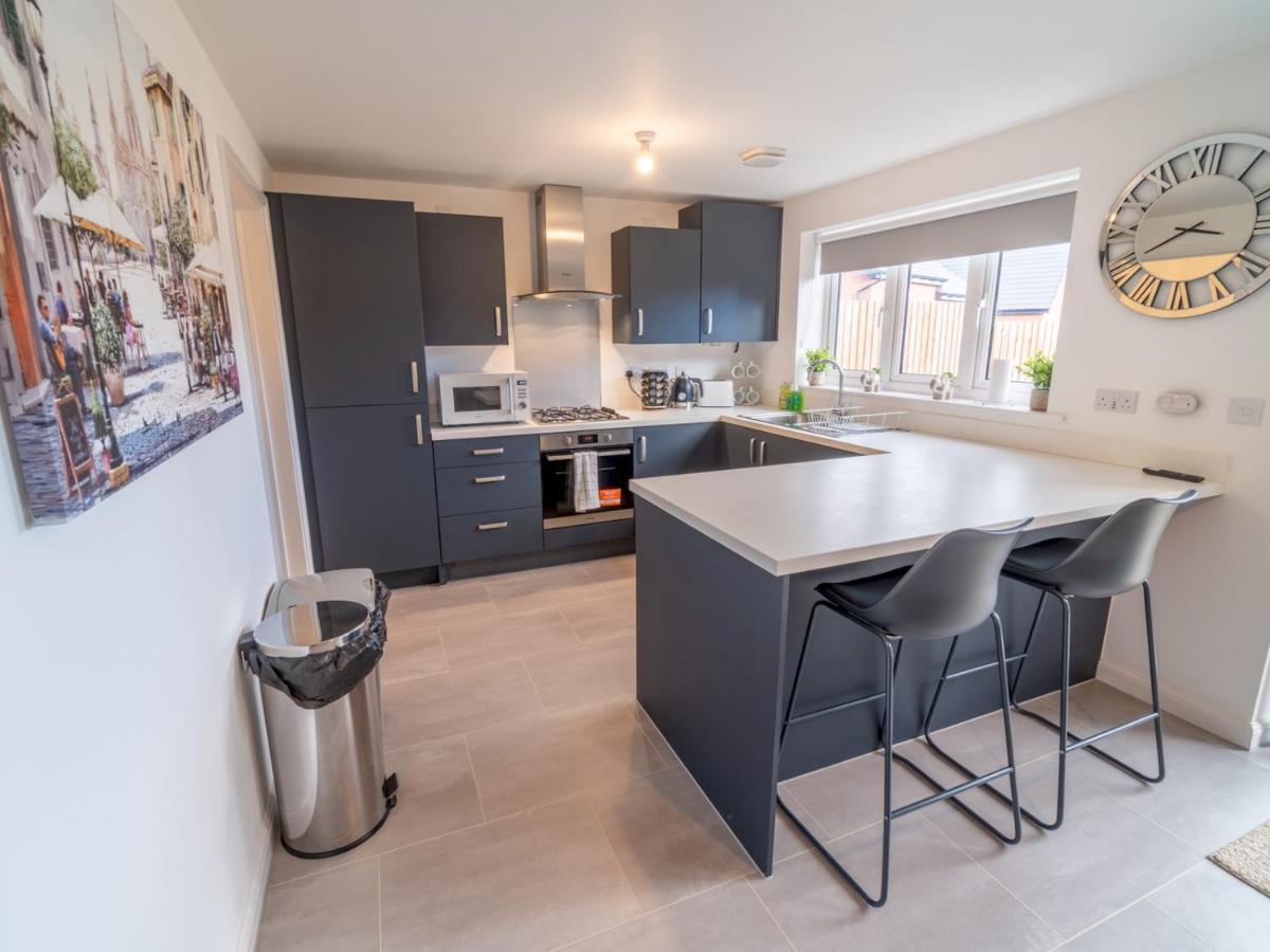 Pass The Keys Centrally Located Beautiful 3 Bed New Build Nottingham